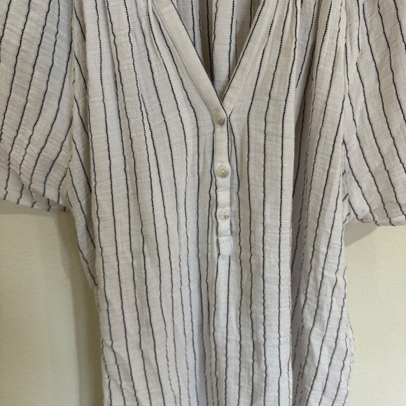 Joie Blouse Women's 3X White Striped V-Neck Lightweight Resort Vacation Casual - Picture 4 of 5
